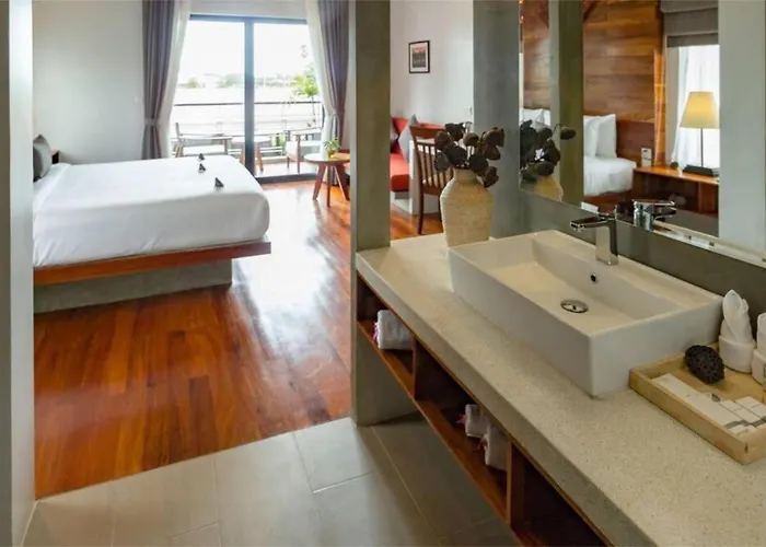 Grange Boutique