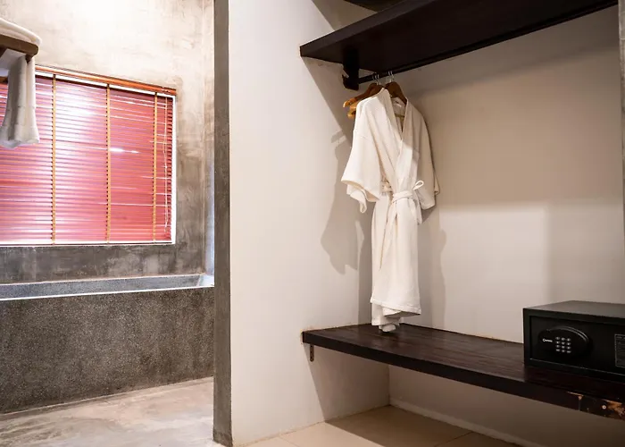 Grange Boutique Hotel 4*